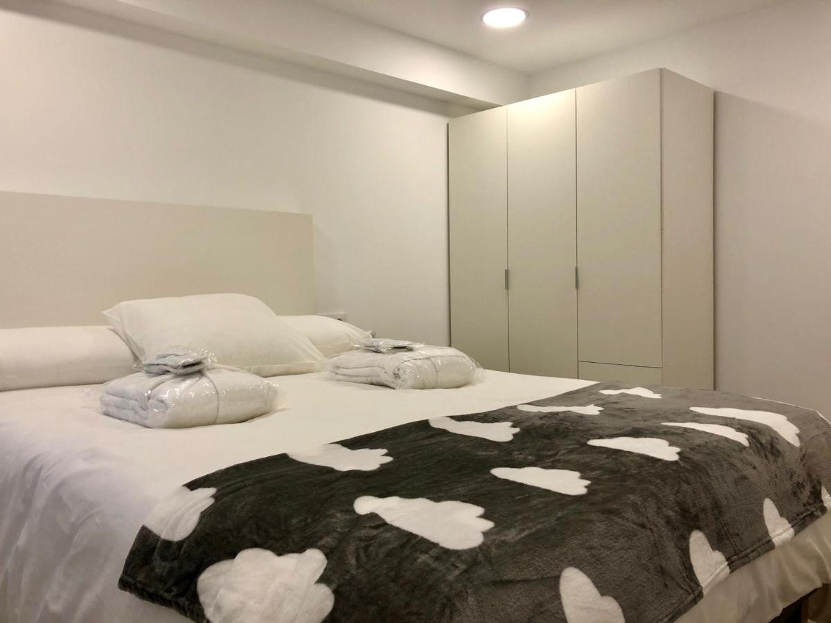 Monresidence Cavall Bernat Manresa Exterior foto